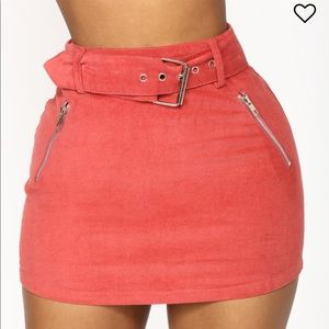Fashion nova skirt